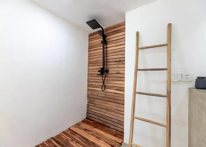 Hola & Lofts Villa *