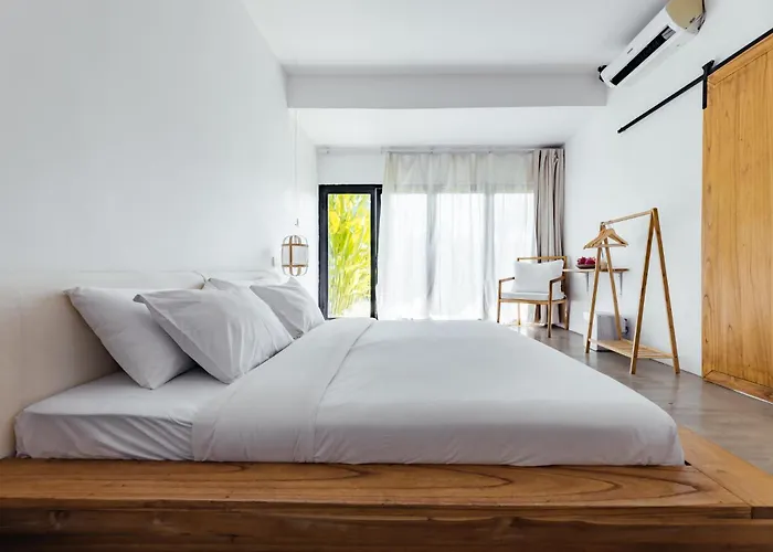 Hola & Lofts * Uluwatu (Bali)