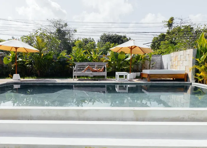 Hola & Lofts Uluwatu (Bali)