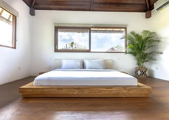 Hola & Lofts * Uluwatu (Bali)